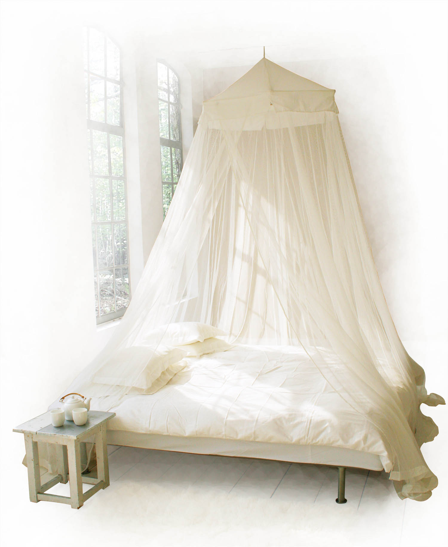 Circular Mosquito Net 'Classic Royale'